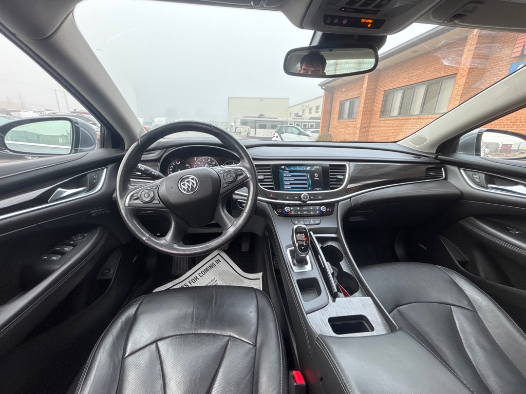 Buick LaCrosse 4dr Sdn Premium AWD 2018