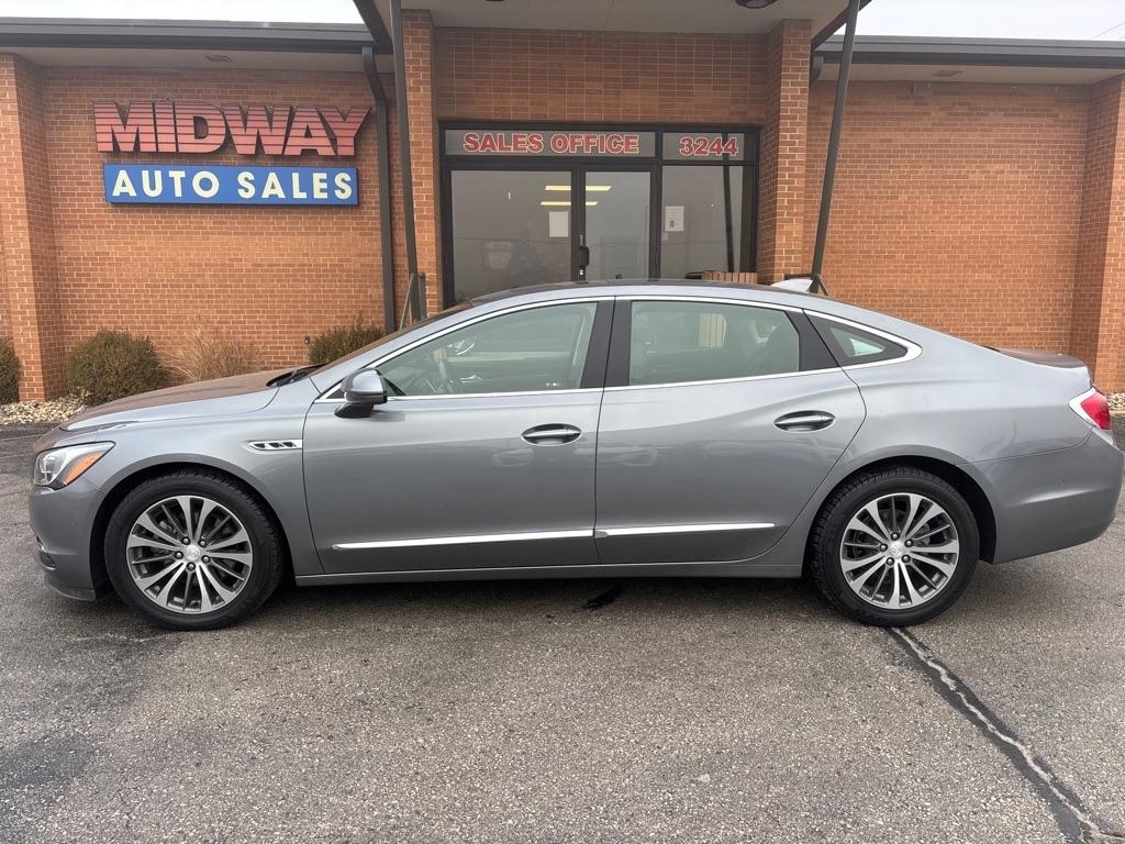 Buick LaCrosse 4dr Sdn Premium AWD 2018