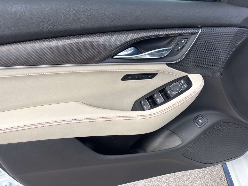 Cadillac CT5 4dr Sdn Sport 2023 Cadillac CT5 4dr Sdn Sport 2023