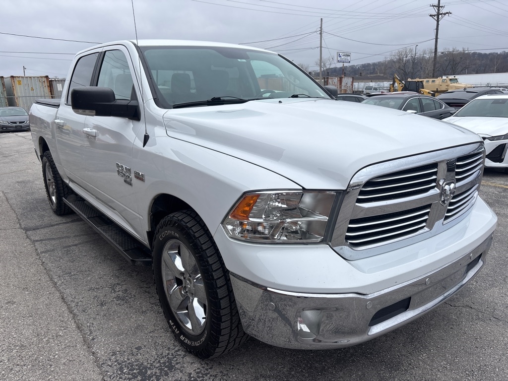 RAM 1500 Classic Big Horn 4x4 Crew Cab 5'7" Box 2019