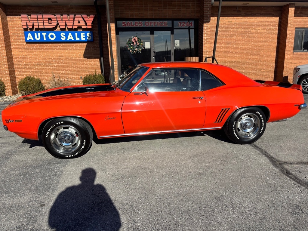 Chevrolet Camaro Z28 2D Coupe 1969