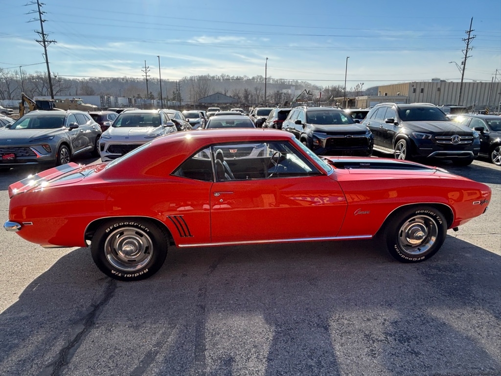Chevrolet Camaro Z28 2D Coupe 1969
