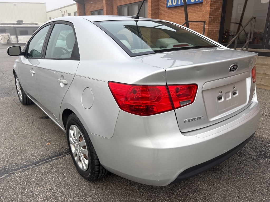 Kia Forte 4dr Sdn Auto EX 2011
