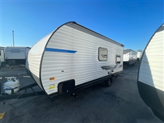 2025 Heartland Pioneer 