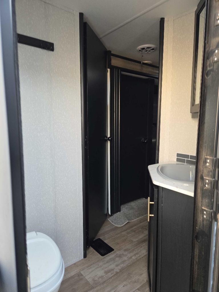 Forest River Cherokee  2022