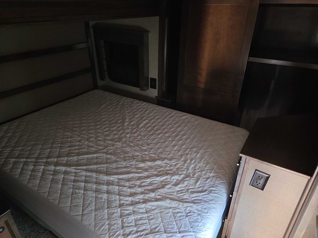 Vanleigh Vilano  2018