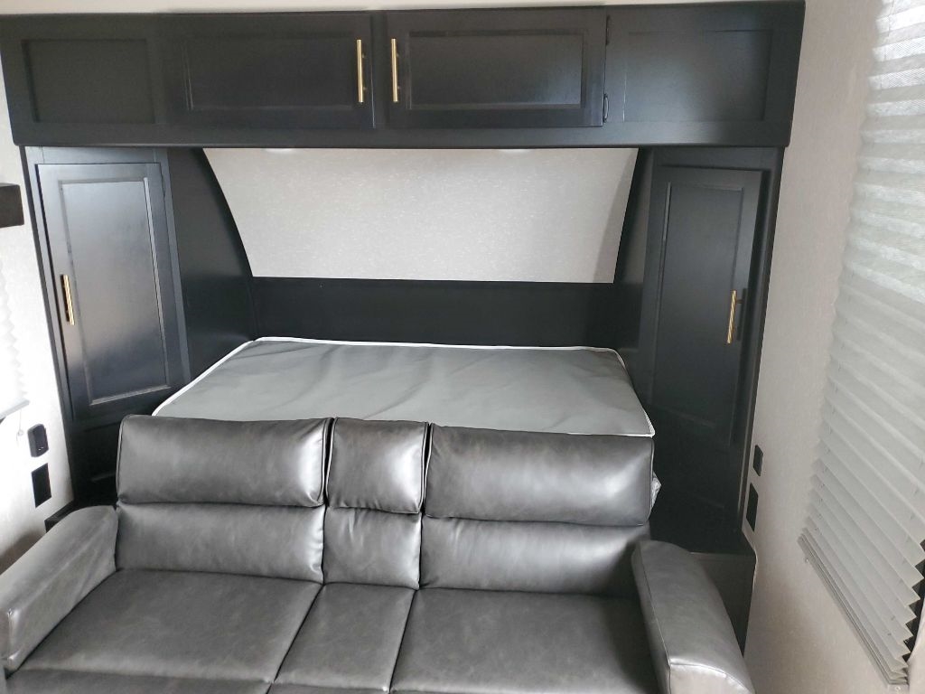 Forest River Wolf Pup  2022