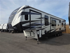 2019 Keystone Fuzion 