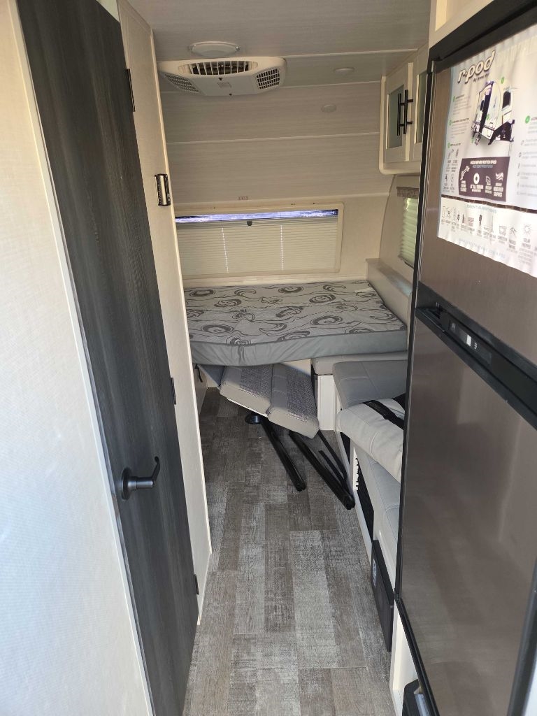 Forest River R-Pod  2022