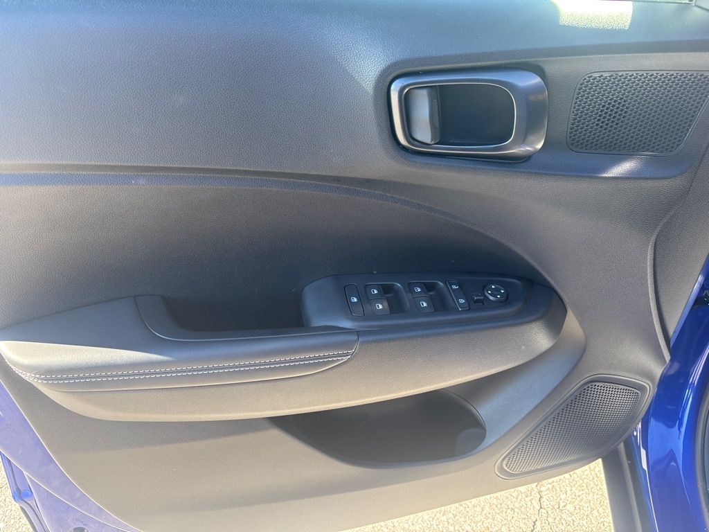 Hyundai Venue Limited IVT 2025