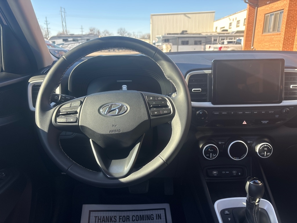 Hyundai Venue Limited IVT 2025