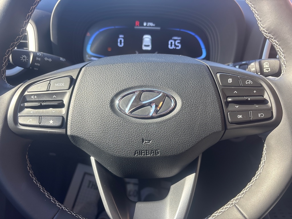 Hyundai Venue Limited IVT 2025