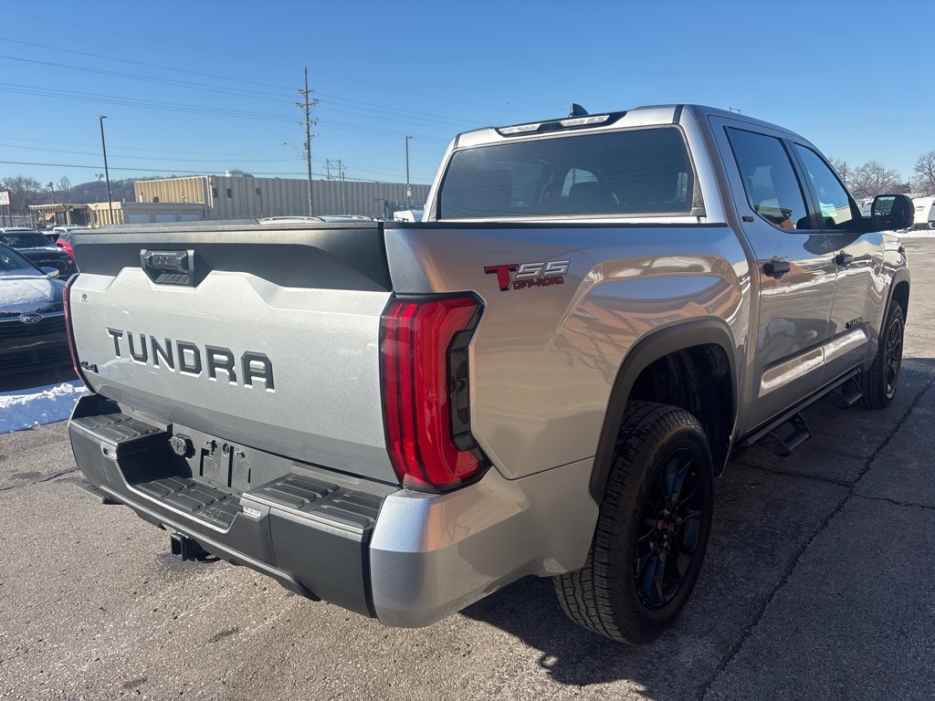 Toyota Tundra SR5 CrewMax 5.5' Bed (Natl) 2024