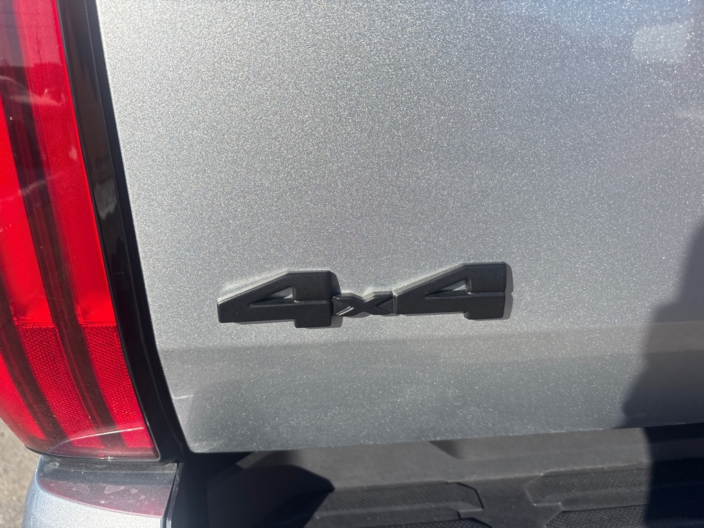 Toyota Tundra SR5 CrewMax 5.5' Bed (Natl) 2024