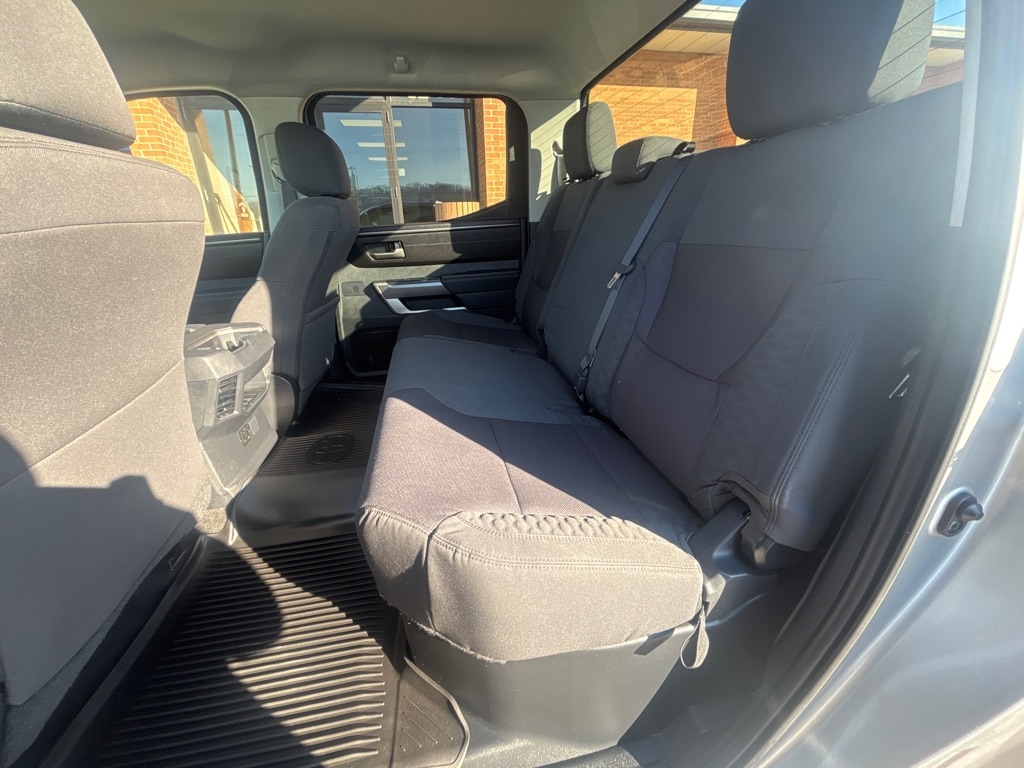 Toyota Tundra SR5 CrewMax 5.5' Bed (Natl) 2024
