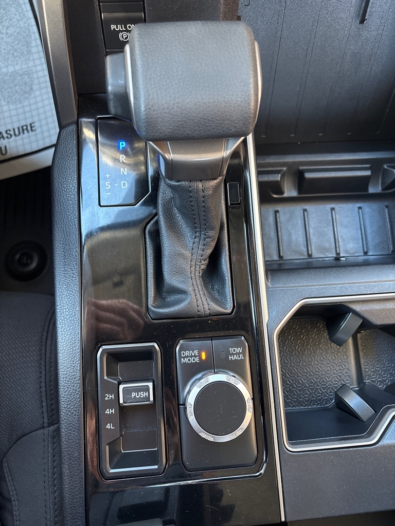 Toyota Tundra SR5 CrewMax 5.5' Bed (Natl) 2024