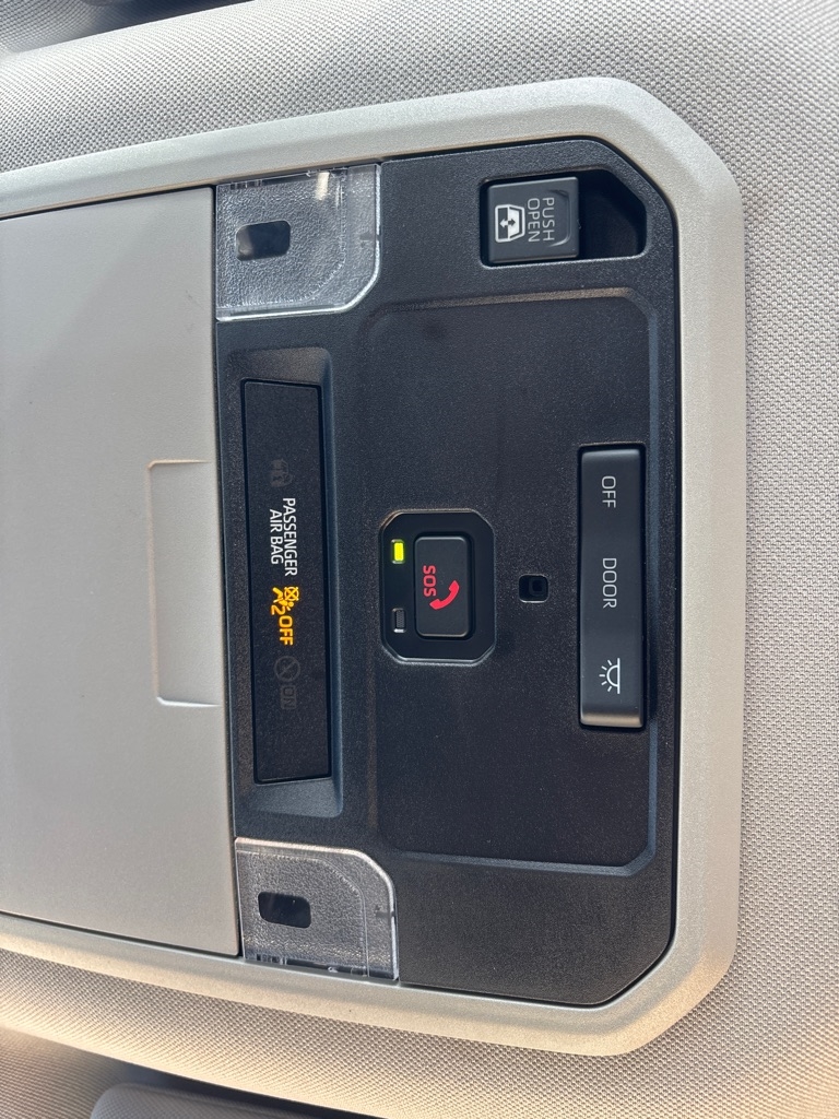 Toyota Tundra SR5 CrewMax 5.5' Bed (Natl) 2024