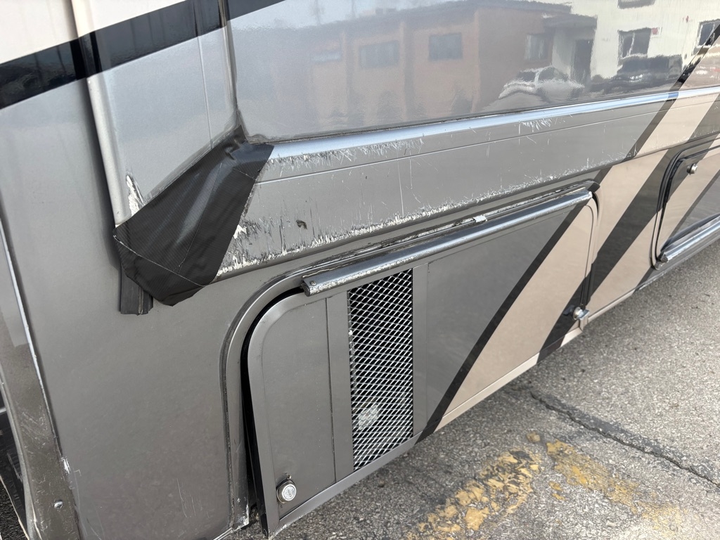 Ford E-Series Cutaway E-450 DRW 158" WB 2019