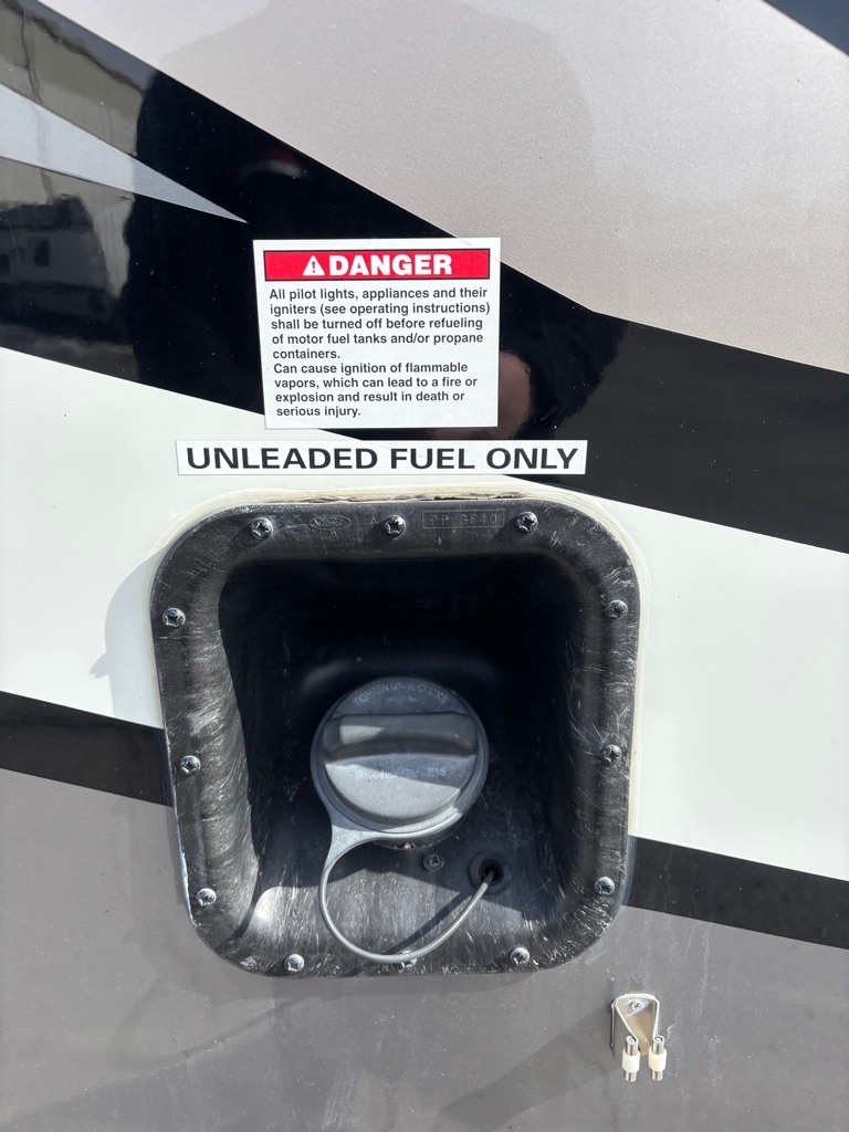 Ford E-Series Cutaway E-450 DRW 158" WB 2019