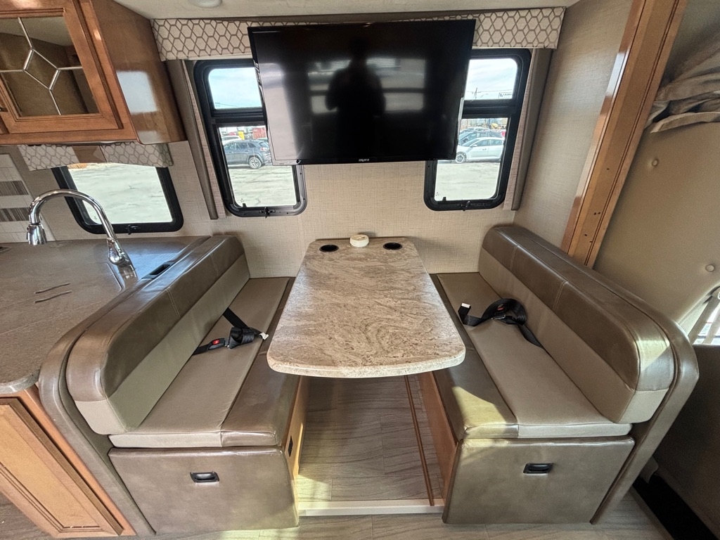 Ford E-Series Cutaway E-450 DRW 158" WB 2019