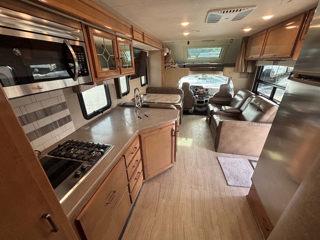 Ford E-Series Cutaway E-450 DRW 158" WB 2019