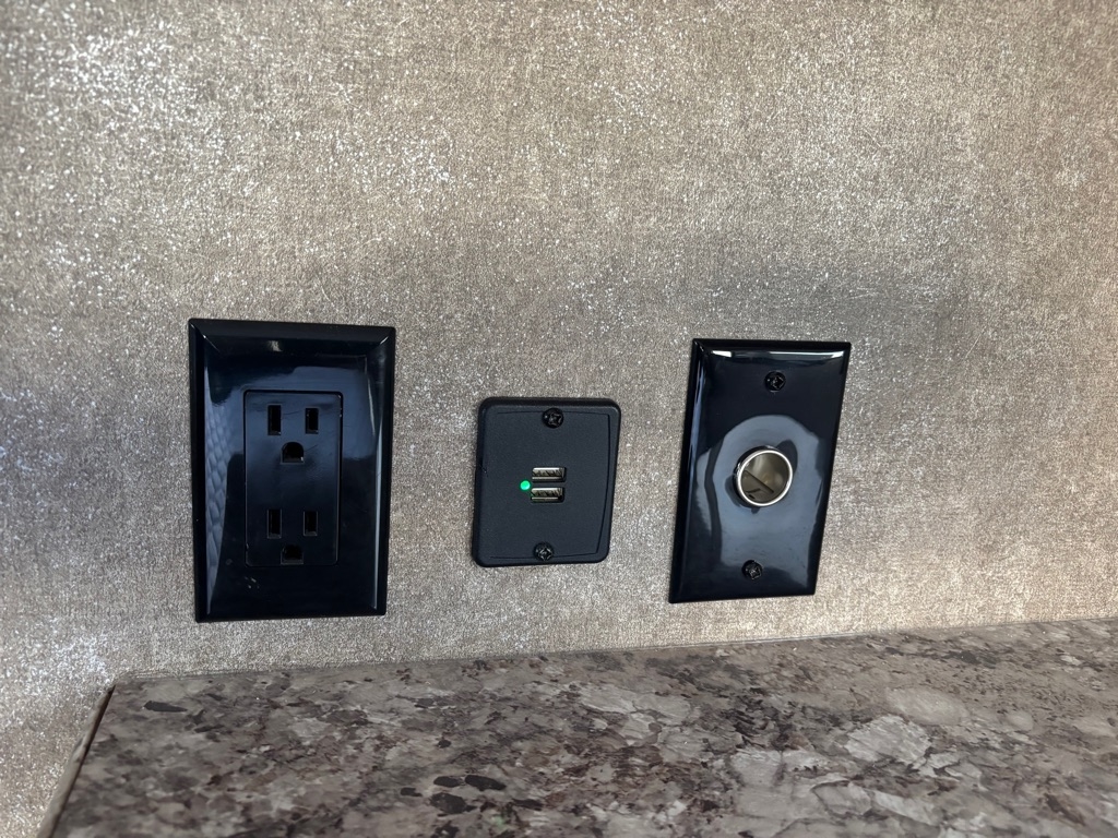 Ford E-Series Cutaway E-450 DRW 158" WB 2019