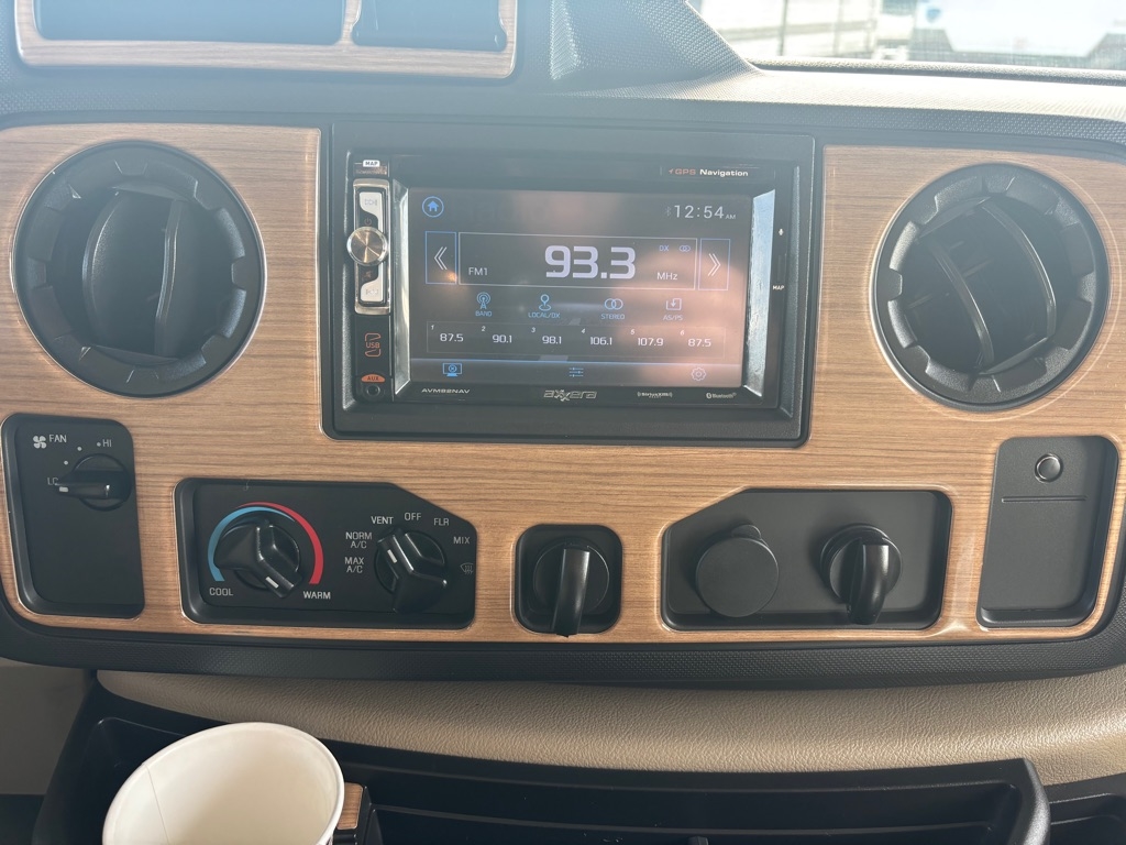 Ford E-Series Cutaway E-450 DRW 158" WB 2019