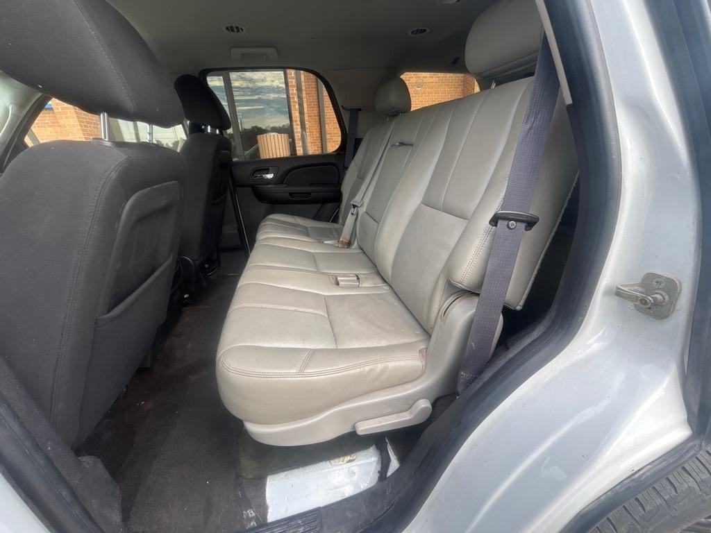 Chevrolet Tahoe 2WD 4dr 1500 Commercial 2011