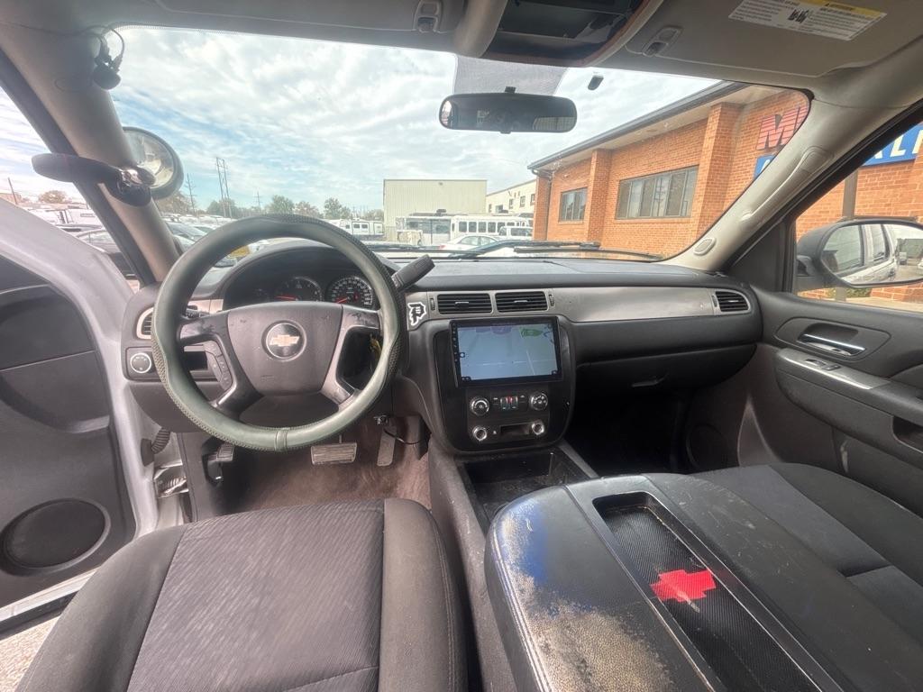 Chevrolet Tahoe 2WD 4dr 1500 Commercial 2011