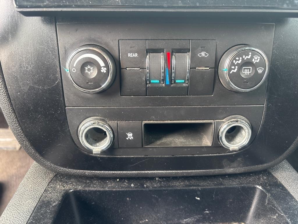 Chevrolet Tahoe 2WD 4dr 1500 Commercial 2011