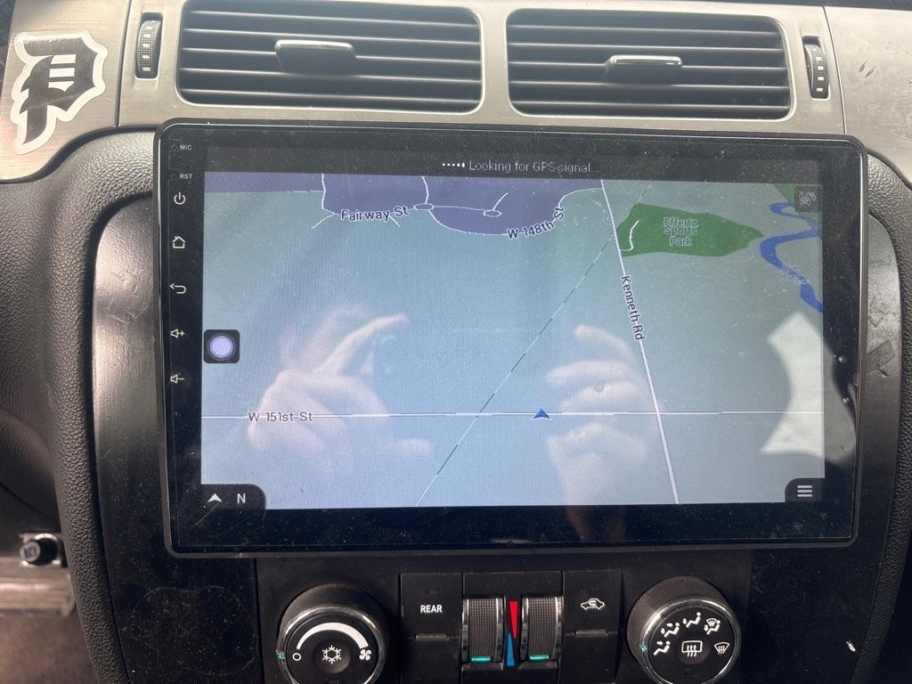 Chevrolet Tahoe 2WD 4dr 1500 Commercial 2011