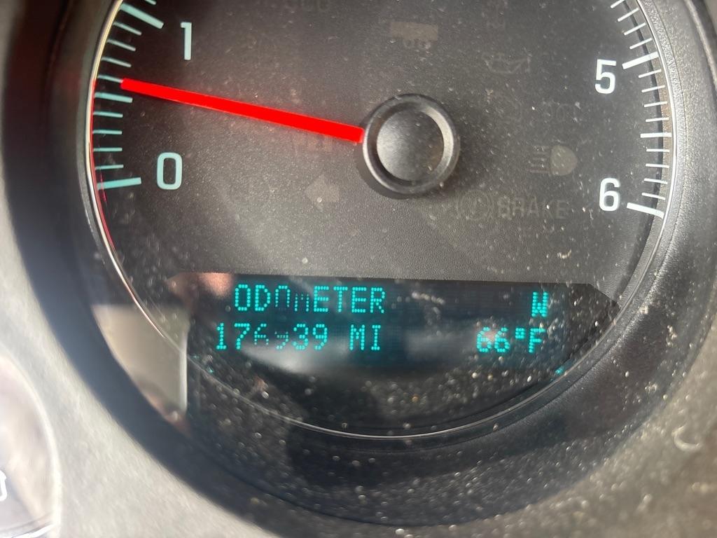 Chevrolet Tahoe 2WD 4dr 1500 Commercial 2011