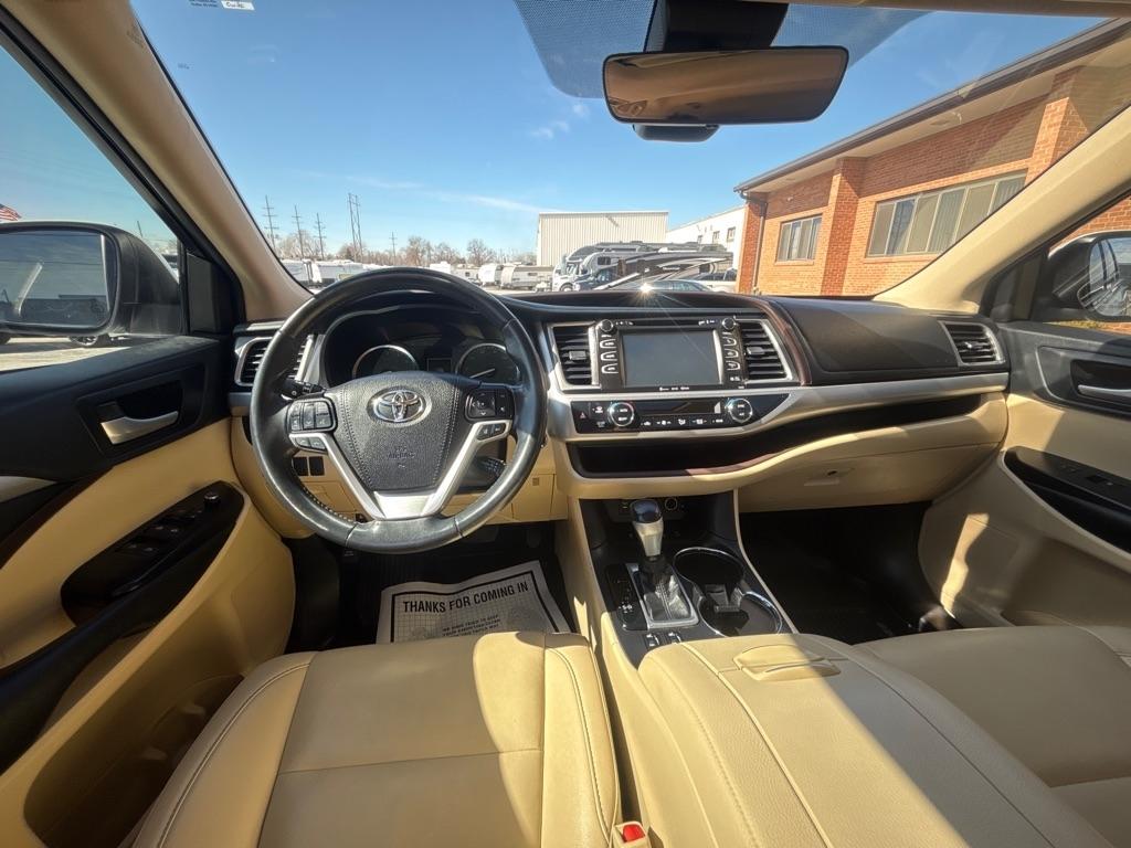 Toyota Highlander XLE V6 AWD (Natl) 2019
