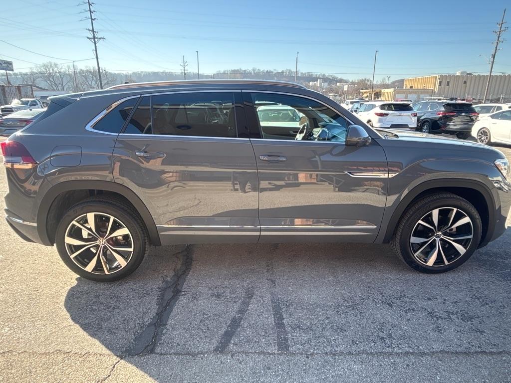 Volkswagen Atlas Cross Sport 2.0T SEL Premium R-Line 4MOTION 2024