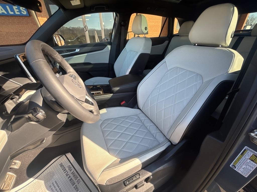 Volkswagen Atlas Cross Sport 2.0T SEL Premium R-Line 4MOTION 2024