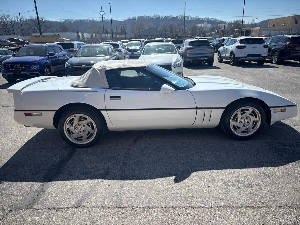 Chevrolet Corvette 2dr Convertible 1990