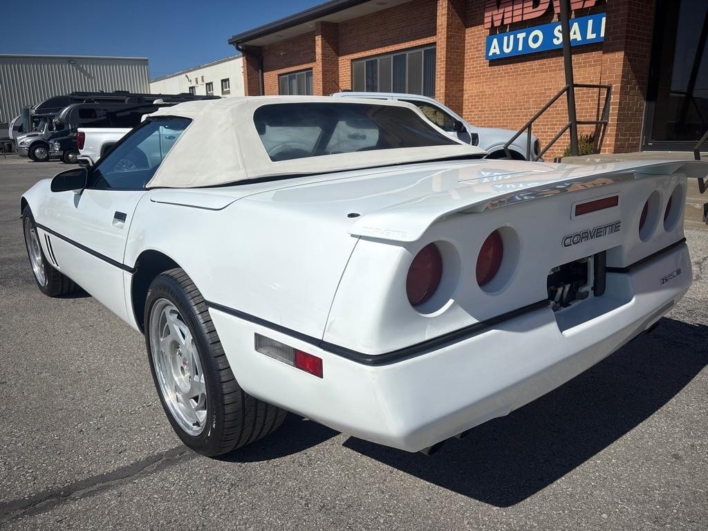 Chevrolet Corvette 2dr Convertible 1990