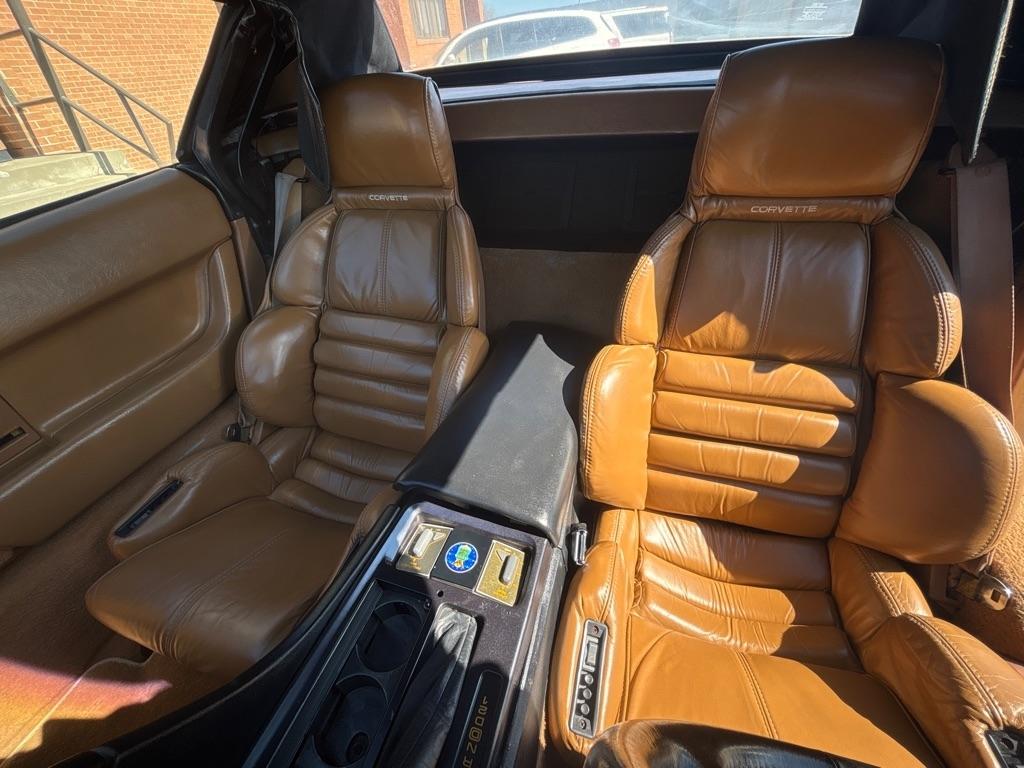 Chevrolet Corvette 2dr Convertible 1990