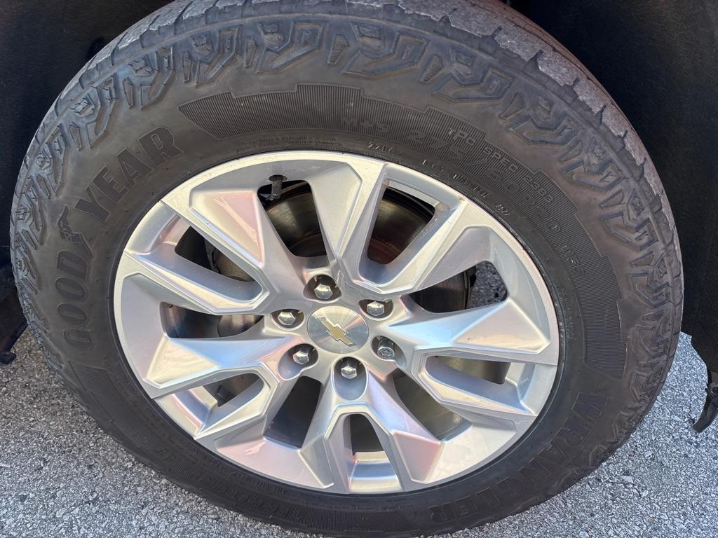 Chevrolet Silverado 1500 4WD Crew Cab 147" Custom 2019