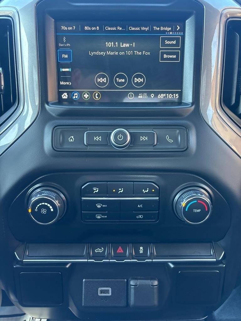 Chevrolet Silverado 1500 4WD Crew Cab 147" Custom 2019