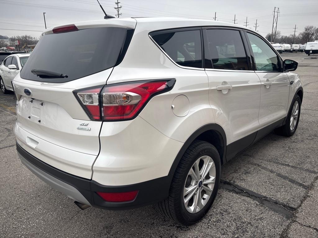 Ford Escape SE FWD 2017