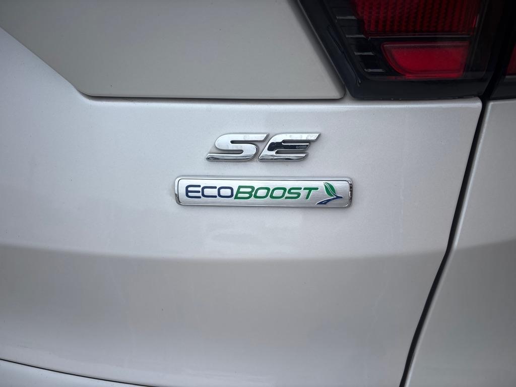 Ford Escape SE FWD 2017