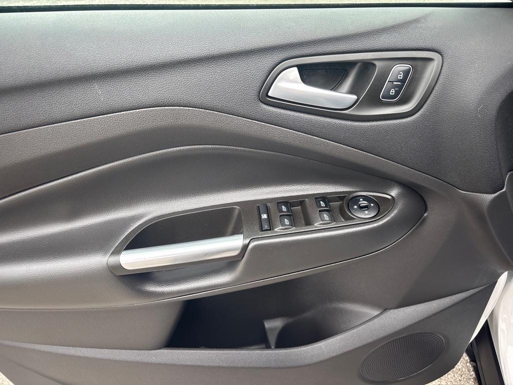 Ford Escape SE FWD 2017