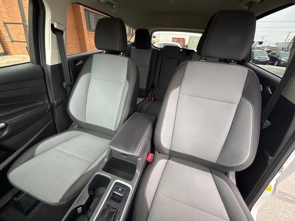 Ford Escape SE FWD 2017