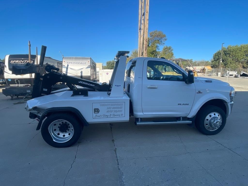RAM 4500 Chassis Cab SLT 4x2 Reg Cab 60" CA 144.5" WB 2024