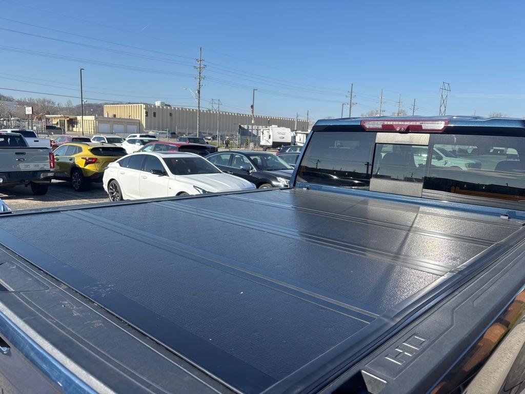 Chevrolet Silverado 3500HD 4WD Crew Cab 159" High Country 2022