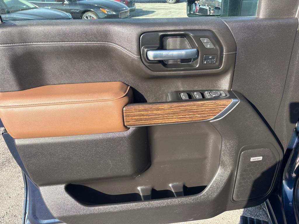 Chevrolet Silverado 3500HD 4WD Crew Cab 159" High Country 2022