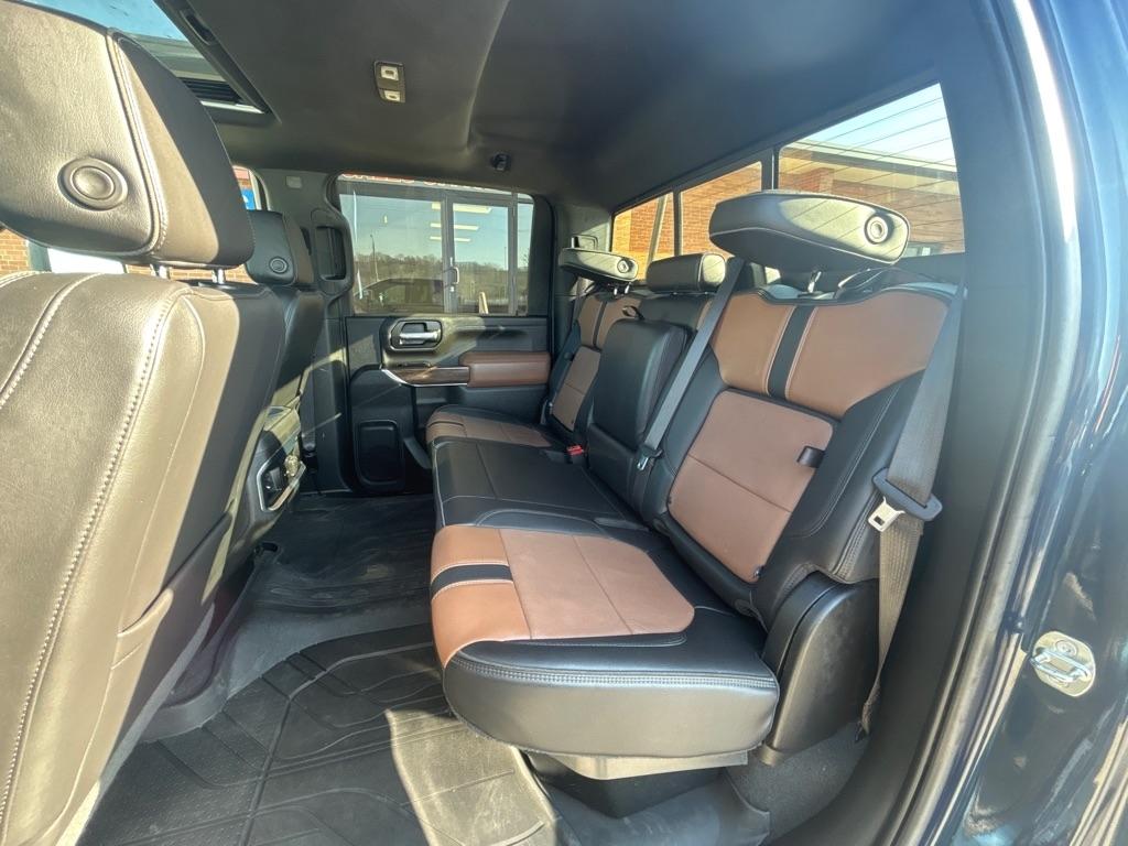 Chevrolet Silverado 3500HD 4WD Crew Cab 159" High Country 2022