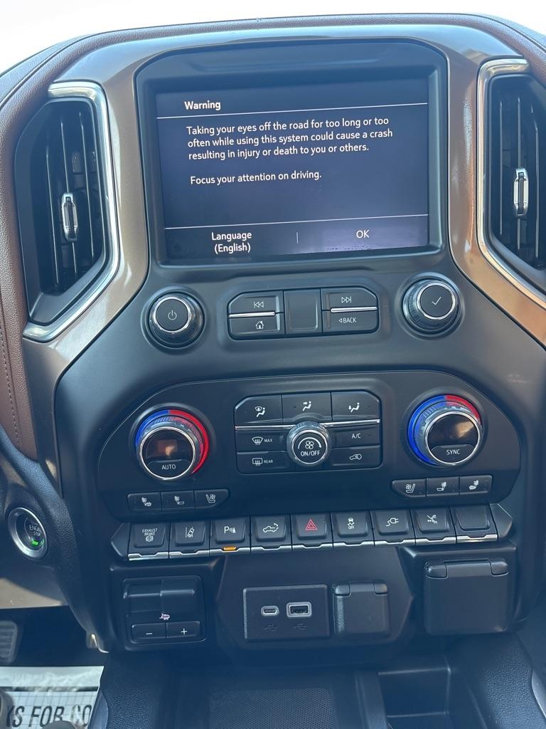 Chevrolet Silverado 3500HD 4WD Crew Cab 159" High Country 2022