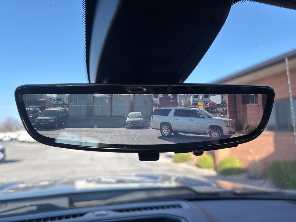 Chevrolet Silverado 3500HD 4WD Crew Cab 159" High Country 2022